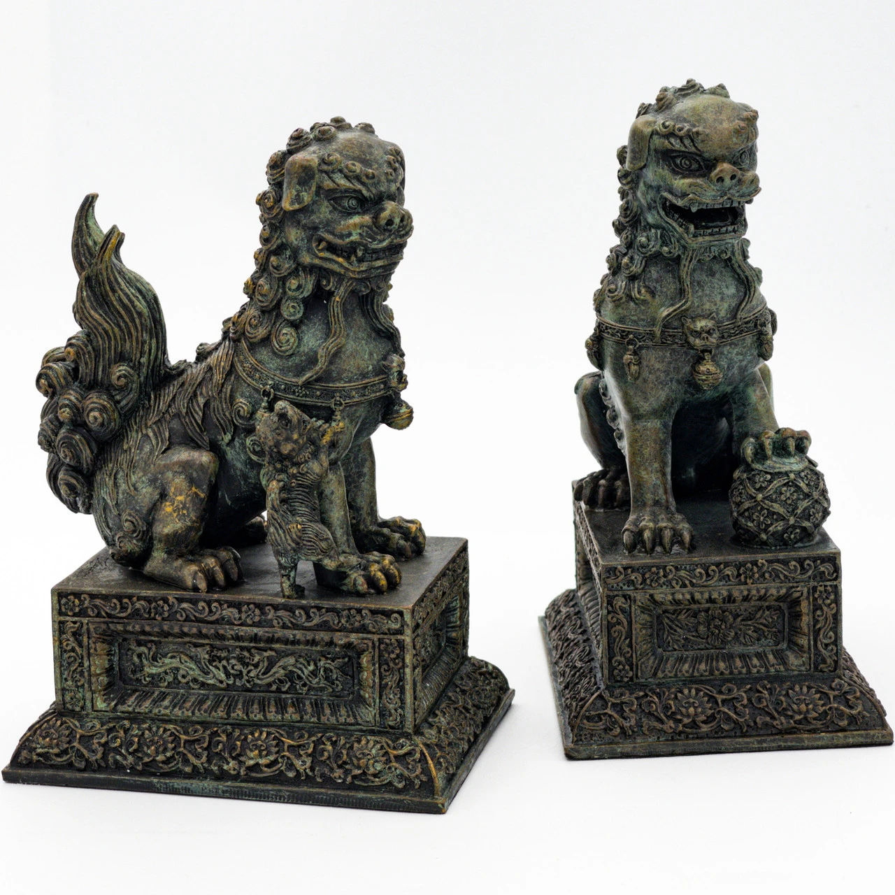 Ancient Guard Chinese Guardian Lion Fu Foo Dog Statuettes Bookends Pair 1 Ancient Guard Chinese Guardian Lion Fu Foo Dog Statuettes Bookends Pair
