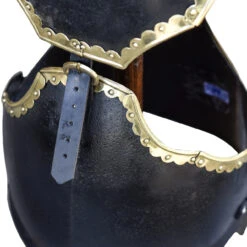 Armory Replicas  The Cursed Black Knight Functional Medieval Cuirass Gorget Set [XL] -Knife & Sword IN60824M 61442.1602689734
